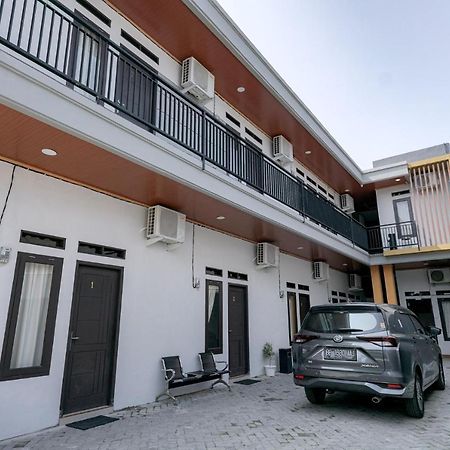 Reddoorz @ Jalan Urip Sumoharjo Lampung Hotell Bandar Lampung Eksteriør bilde