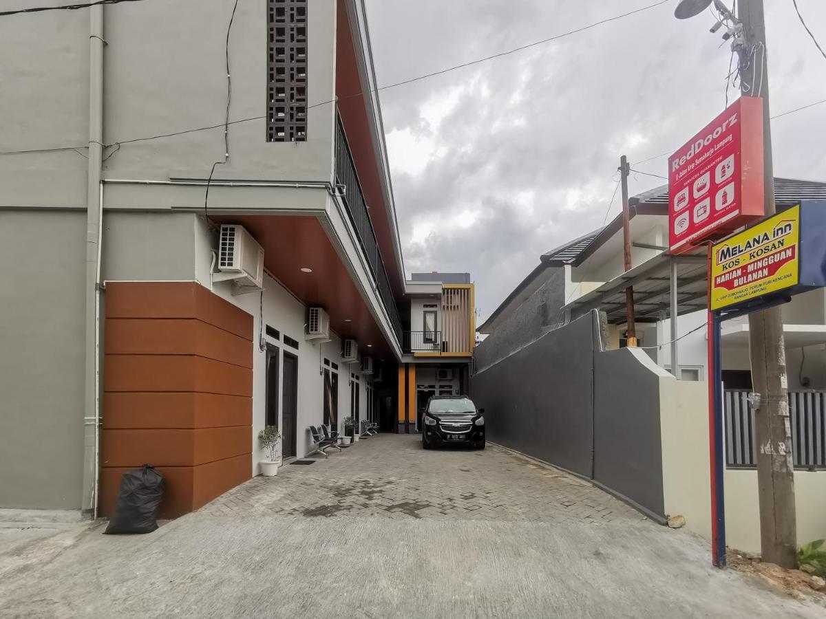 Reddoorz @ Jalan Urip Sumoharjo Lampung Hotell Bandar Lampung Eksteriør bilde